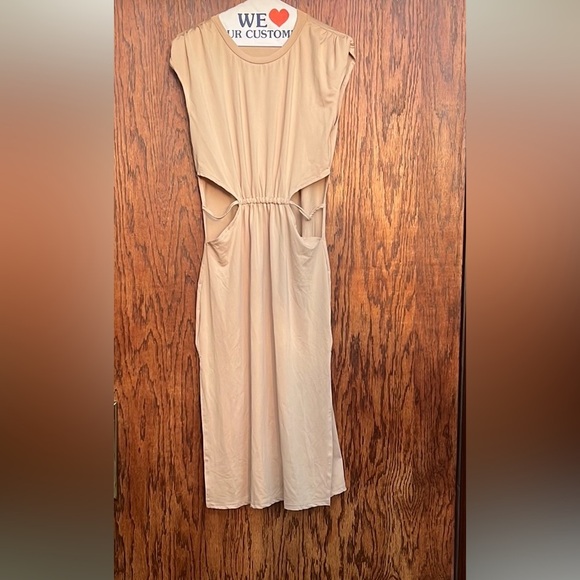 SHEIN Elegant Tan Sleeveless Dress cut out waist Size Large - Picture 1 of 7